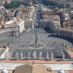 Um Leben zu schaffen, muss man Hoffnung in den Sinn des Lebens haben, sagte der Papst